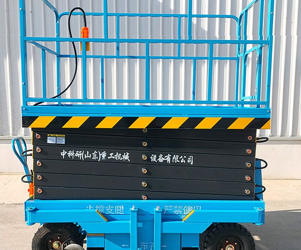 阿巴嘎旗自行走升降机